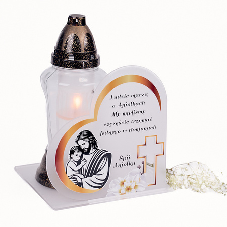 Podstawka pod znicz w kształcie serca z wyciętym krzyżem. Wykonana z mlecznej pleksi